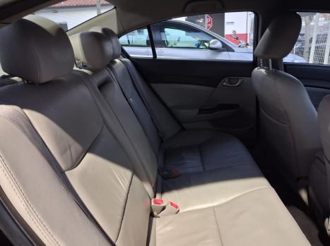 HONDA Civic 1.8 16V 4P FLEX LXS AUTOM�TICO, Foto 7