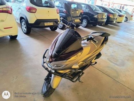 HONDA PCX 150 DLX, Foto 3