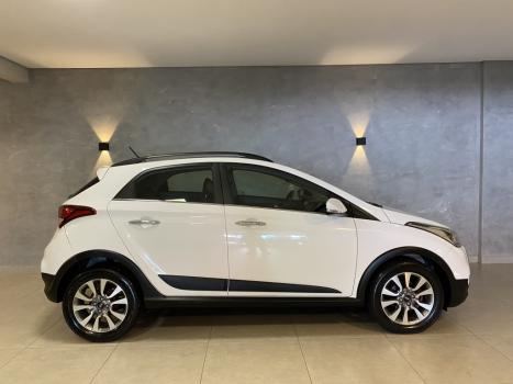 HYUNDAI HB 20 Hatch X 1.6 16V 4P PREMIUM FLEX AUTOM�TICO, Foto 3