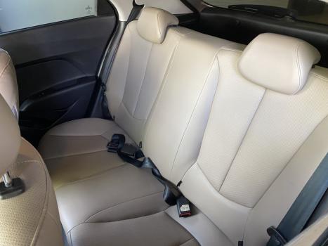 HYUNDAI HB 20 Hatch 1.6 16V 4P FLEX COMFORT PLUS AUTOM�TICO, Foto 9
