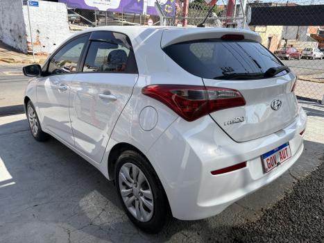 HYUNDAI HB 20 Hatch 1.0 12V 4P FLEX COMFORT PLUS, Foto 4