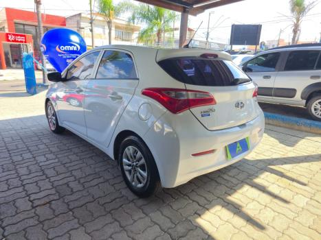 HYUNDAI HB 20 Hatch 1.0 12V 4P FLEX COMFORT, Foto 4