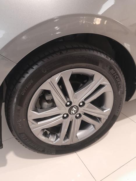 HYUNDAI HB 20 Sedan 1.0 12V 4P FLEX COMFORT PLUS TURBO, Foto 2