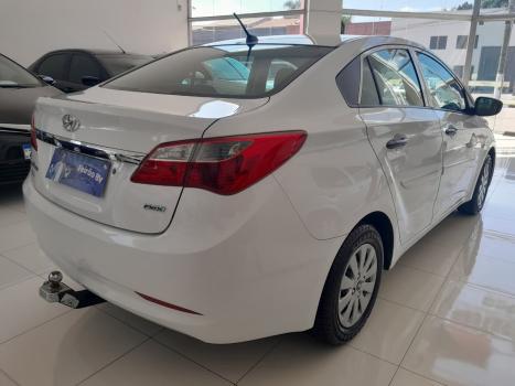 HYUNDAI HB 20 Sedan 1.0 12V 4P FLEX COMFORT PLUS, Foto 2
