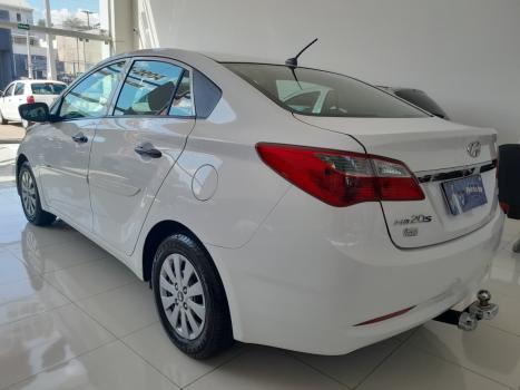 HYUNDAI HB 20 Sedan 1.0 12V 4P FLEX COMFORT PLUS, Foto 4