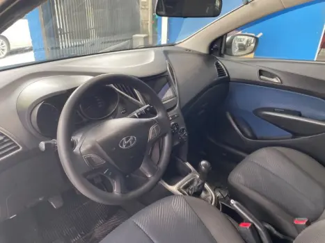 HYUNDAI HB 20 Sedan 1.6 16V 4P FLEX COMFORT PLUS, Foto 9