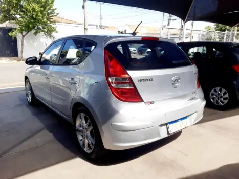 HYUNDAI I30 2.0 16V 4P GLS AUTOM�TICO, Foto 4