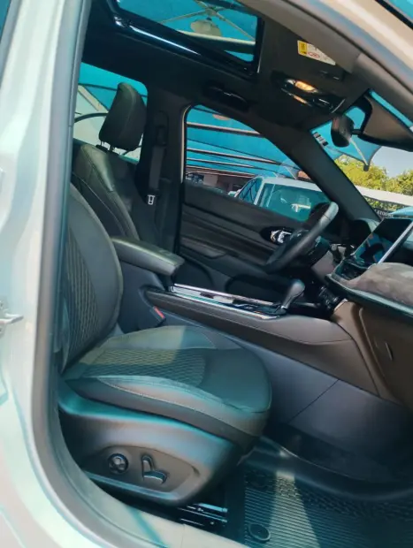 JEEP Commander 1.3 16V 4P FLEX T270 OVERLAND TURBO AUTOMTICO, Foto 10