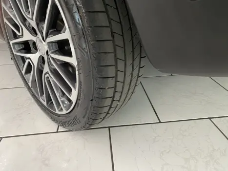 JEEP Compass 2.0 16V 4P LIMITED TURBO DIESEL 4X4 AUTOMÁTICO, Foto 5 JEEP Compass 2.0 16V 4P LIMITED TURBO DIESEL 4X4 AUTOMÁTICO, Foto 5