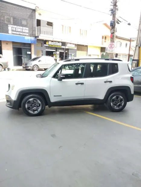 JEEP Renegade 1.8 16V 4P FLEX SPORT AUTOMÁTICO, Foto 5 JEEP Renegade 1.8 16V 4P FLEX SPORT AUTOMÁTICO, Foto 5