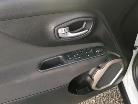 JEEP Renegade 1.8 16V 4P FLEX AUTOM�TICO, Foto 11
