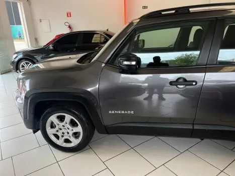 JEEP Renegade , Foto 3