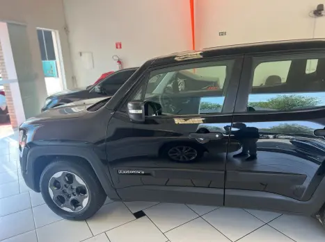 JEEP Renegade , Foto 3