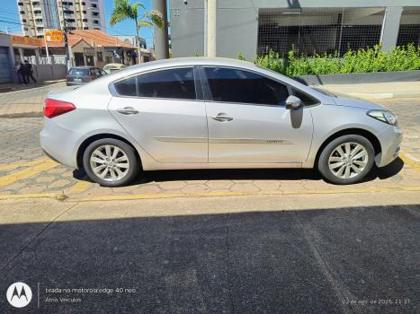 KIA Cerato Sedan 1.6 16V 4P SX E.233 AUTOM�TICO, Foto 4