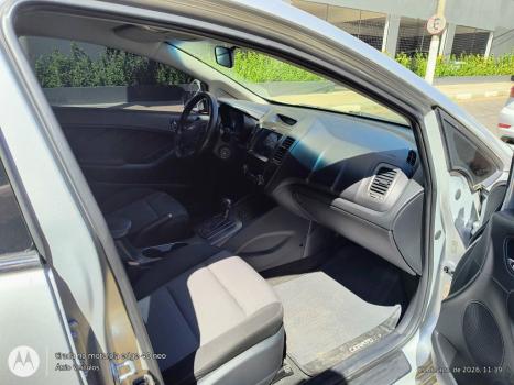KIA Cerato Sedan 1.6 16V 4P SX E.233 AUTOM�TICO, Foto 11