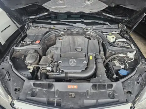 MERCEDES-BENZ C 180 1.8 16V 4P CGI CLASSIC AUTOMÁTICO, Foto 15 MERCEDES-BENZ C 180 1.8 16V 4P CGI CLASSIC AUTOMÁTICO, Foto 15