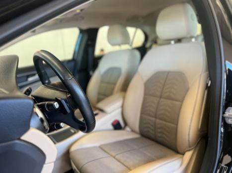 MERCEDES-BENZ GLA 200 1.6 16V 4P FLEX CGI STYLE TURBO AUTOM�TICO, Foto 8