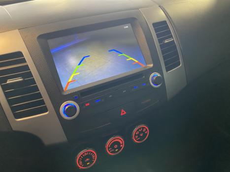 MITSUBISHI Outlander 2.0 16V 4P AUTOM�TICO, Foto 9