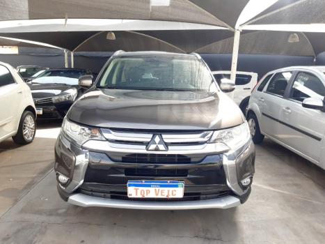 MITSUBISHI Outlander 2.0 16V 4P AUTOM�TICO, Foto 2