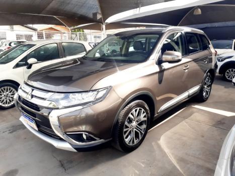 MITSUBISHI Outlander 2.0 16V 4P AUTOM�TICO, Foto 3