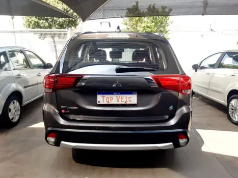 MITSUBISHI Outlander 2.0 16V 4P AUTOM�TICO, Foto 5