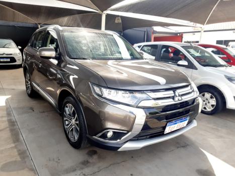 MITSUBISHI Outlander 2.0 16V 4P AUTOM�TICO, Foto 1