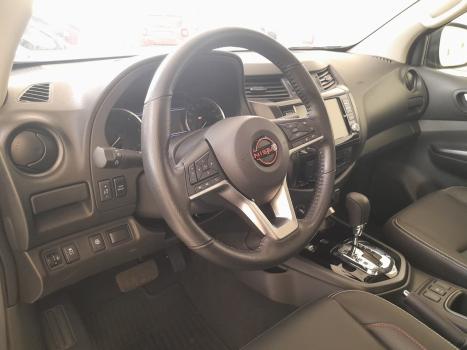NISSAN Frontier 2.3 16V PRO4X CABINE DUPLA 4X4 BI-TURBO DIESEL AUTOMTICO, Foto 13