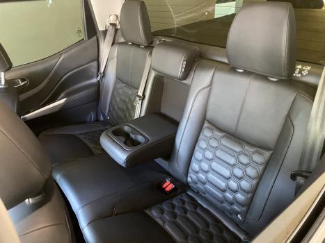 NISSAN Frontier 2.3 16V PLATINUM CABINE DUPLA 4X4 BI-TURBO DIESEL AUTOMTICO, Foto 9