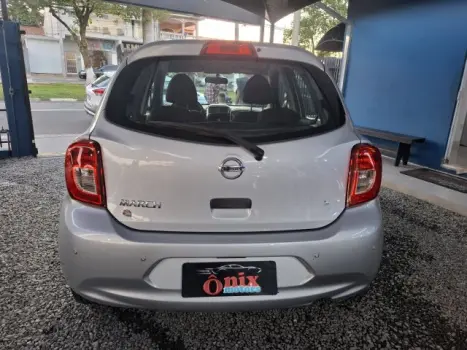 NISSAN March 1.0 16V 4P FLEX, Foto 5