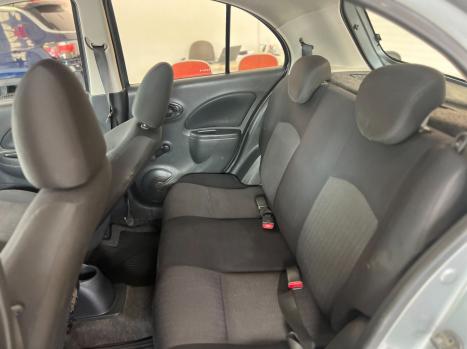 NISSAN March , Foto 7