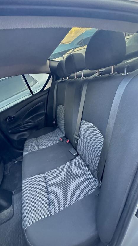 NISSAN Versa Sedan 1.6 16V 4P FLEXSTART V-DRIVE, Foto 10