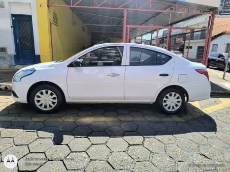 NISSAN Versa Sedan 1.6 16V 4P FLEXSTART V-DRIVE, Foto 3