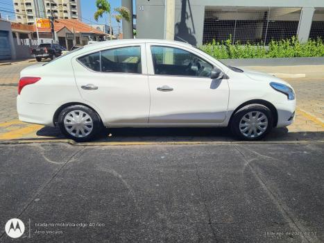 NISSAN Versa Sedan 1.6 16V 4P FLEXSTART V-DRIVE, Foto 4