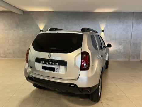 RENAULT Duster 1.6 16V 4P FLEX SCE AUTHENTIQUE X-TRONIC AUTOM�TICO, Foto 3