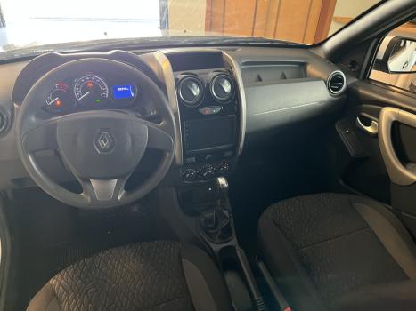 RENAULT Duster 1.6 16V 4P FLEX SCE AUTHENTIQUE X-TRONIC AUTOM�TICO, Foto 10