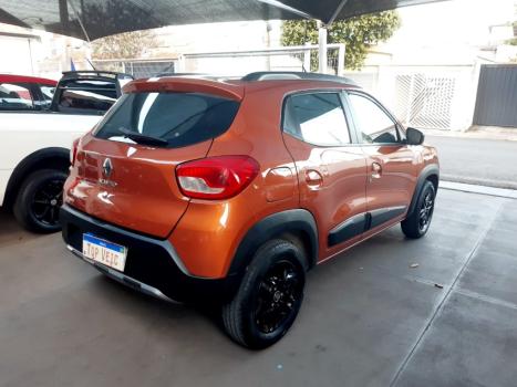 RENAULT Kwid 1.0 12V 4P SCE FLEX OUTSIDER, Foto 4