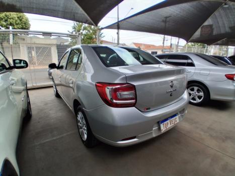 RENAULT Logan 1.0 12V 4P FLEX SCE ZEN, Foto 5