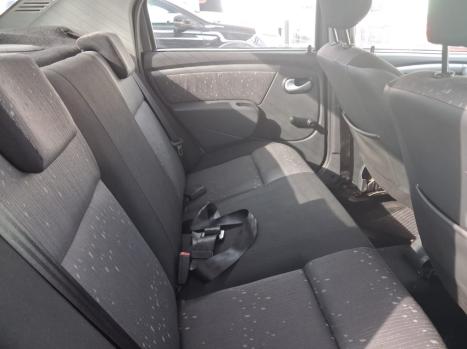 RENAULT Logan 1.0 16V 4P FLEX EXPRESSION, Foto 7