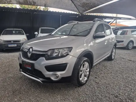 RENAULT Sandero 1.6 4P FLEX STEPWAY, Foto 1 RENAULT Sandero 1.6 4P FLEX STEPWAY, Foto 1