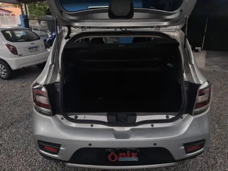 RENAULT Sandero 1.6 4P FLEX STEPWAY, Foto 8 RENAULT Sandero 1.6 4P FLEX STEPWAY, Foto 8