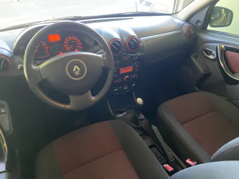 RENAULT Sandero 1.6 16V 4P FLEX STEPWAY, Foto 8