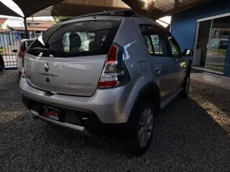 RENAULT Sandero 1.6 4P FLEX STEPWAY EASY-R AUTOMATIZADO, Foto 6