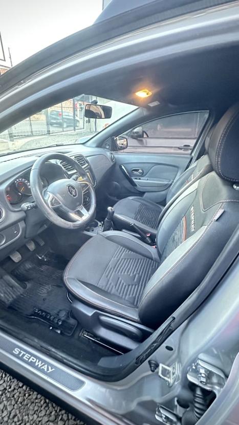 RENAULT Sandero 1.6 16V 4P FLEX STEPWAY, Foto 9