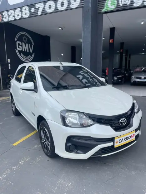TOYOTA Etios Hatch 1.3 16V 4P FLEX X, Foto 3