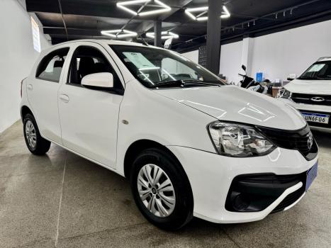 TOYOTA Etios Hatch 1.3 16V 4P FLEX X, Foto 3