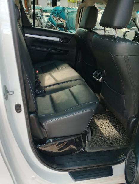 TOYOTA Hilux Caminhonete 2.8 16V SRV 4X4 DIESEL CABINE DUPLA AUTOM�TICO, Foto 9