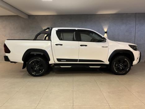 TOYOTA Hilux Caminhonete 2.8 16V 4P SR 4X4 DIESEL CHALLENGE CABINE DUPLA AUTOM�TICO, Foto 6