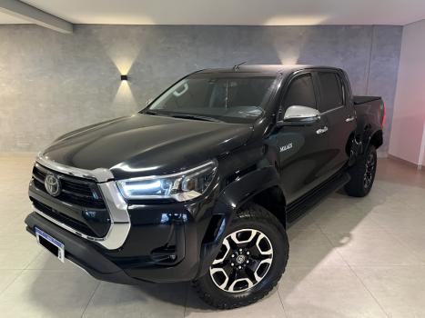 TOYOTA Hilux Caminhonete 2.8 16V SRX PLUS 4X4 TURBO DIESEL CABINE DUPLA AUTOM�TICO, Foto 1