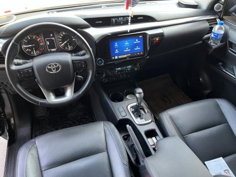 TOYOTA Hilux Caminhonete 2.8 16V SRX PLUS 4X4 TURBO DIESEL CABINE DUPLA AUTOM�TICO, Foto 8