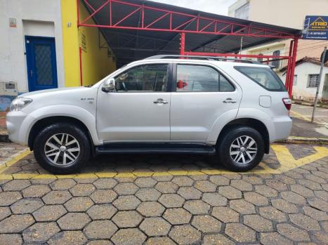 TOYOTA Hilux SW4 2.7 16V 4P SR, Foto 3
